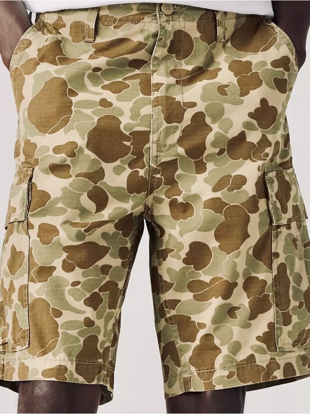 Levi's Men's Brown & Tan Camo Cargo Shorts